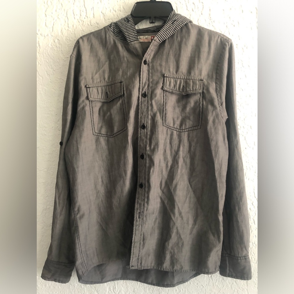 Sovereign Code Striped Gray Hooded  Button Up Shirt Size Medium